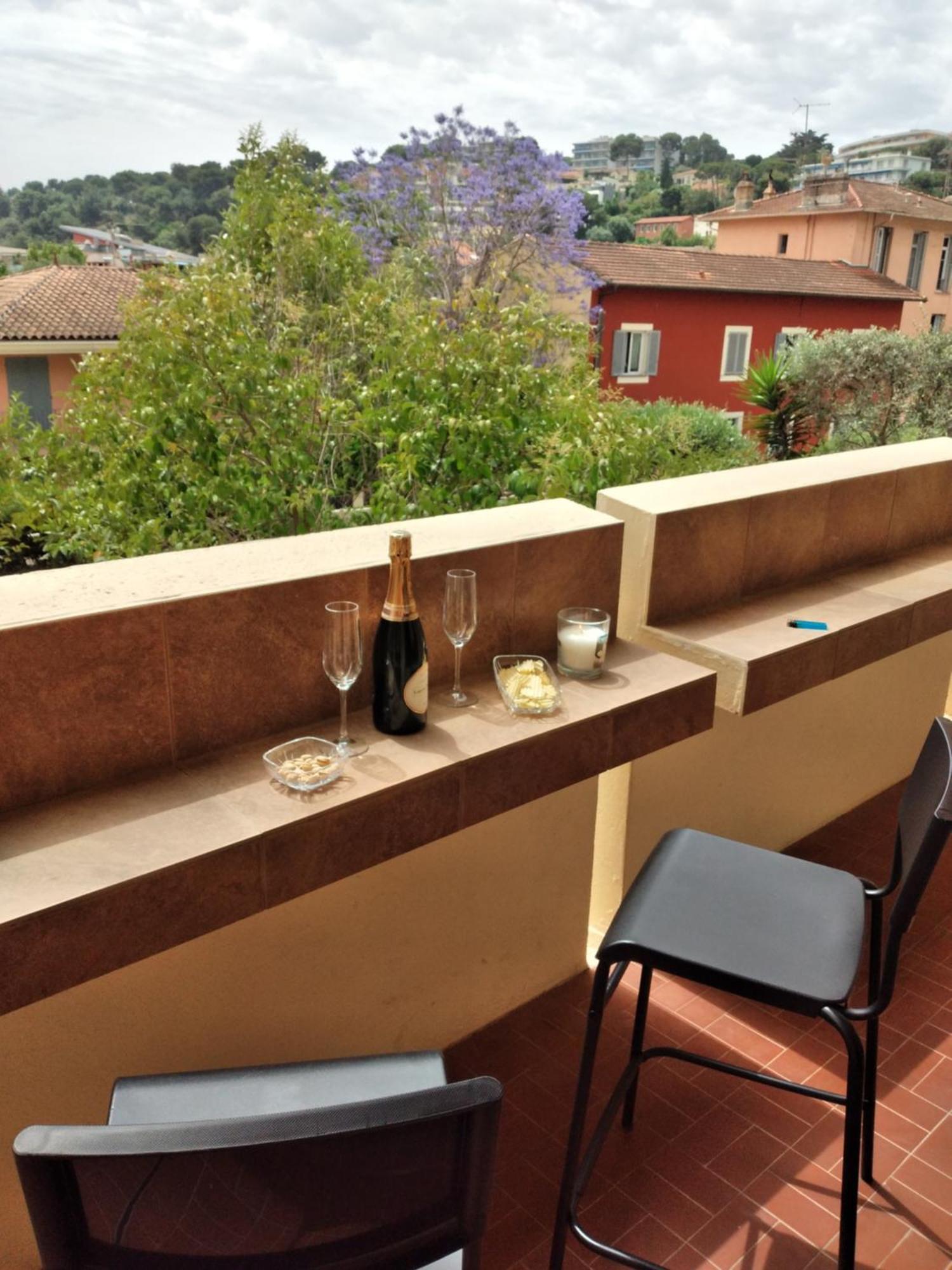 Studio Entierement Renove Cote Plage Avec Garage Roquebrune-Cap-Martin Extérieur photo